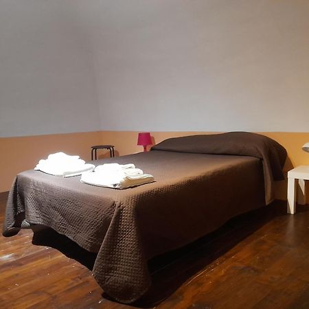 I Gatti Dei Vicere-Casa Vacanza In Centro Apartment Catania Bagian luar foto